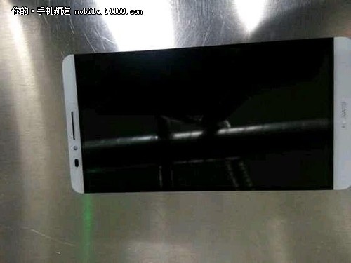 В сети оказались фотографии смартфона Huawei Ascend Mate 3