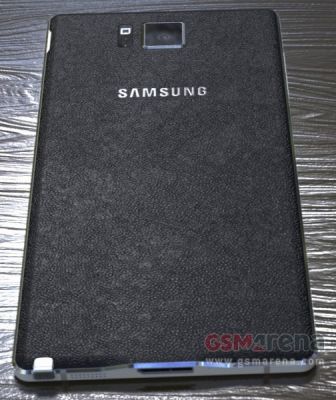 В сеть попали первые изображения Samsung Galaxy Note 4