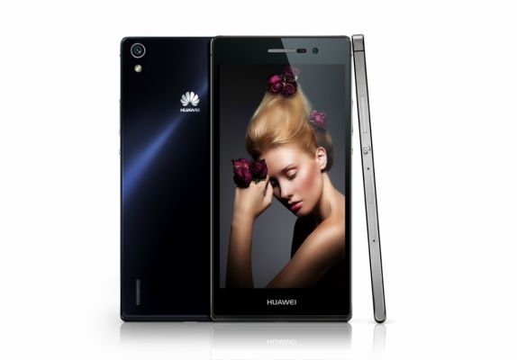 Старт официальных продаж Huawei Ascend P7 в России