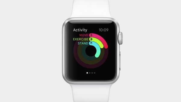 Apple представила свои первые умные часы Watch