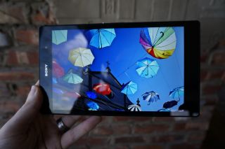 Стала известна стоимость Sony Xperia Z3 Tablet Compact в России