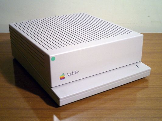 Канувшие в лету: Apple без Джобса. Экскурс в историю и Apple II