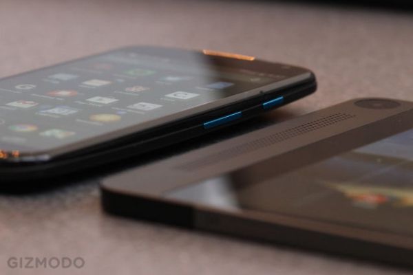 Планшет Dell Venue 8 7840 с четырьмя камерами