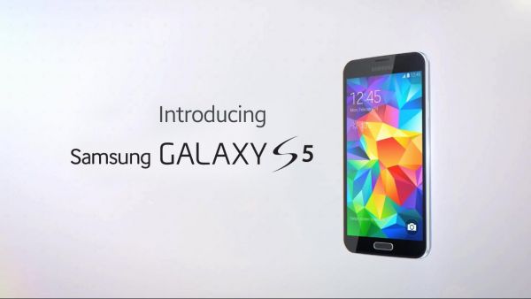 Samsung слепила "цифрового снеговика" с использованием GALAXY S5