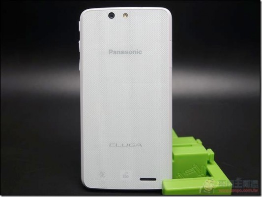 Panasonic Eluga U2 — новый смартфон от японского производителя