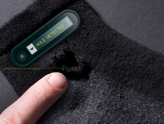 HTC анонсировала первые в мире умные носки RE Sok
