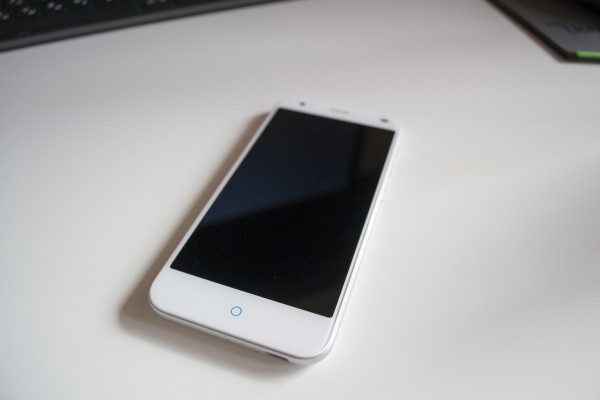 Обзор ZTE Blade S6