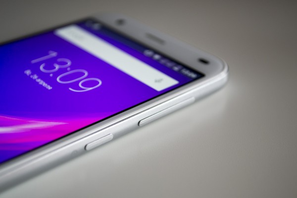 Обзор ZTE Blade S6