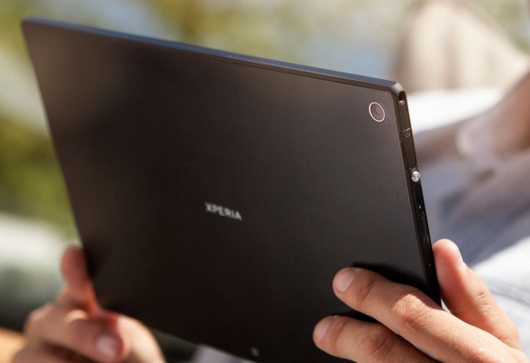 Дорогой и мощный Sony Xperia Z4 Tablet появился в России