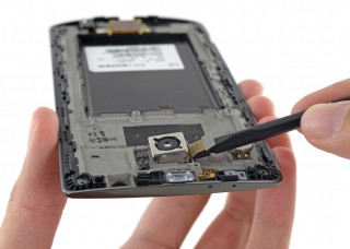 Смартфон LG G4 получил 8 баллов по шкале ремонтопригодности от iFixit