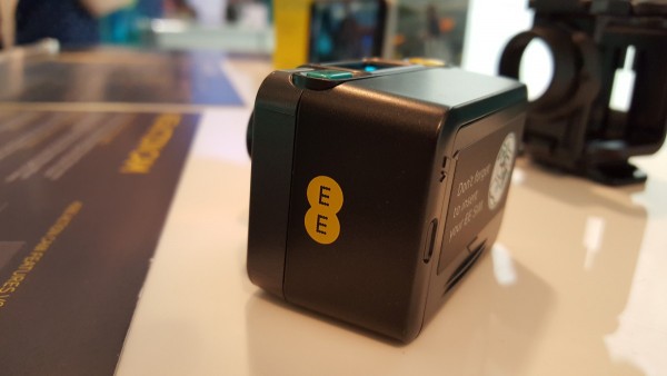 Британський оператор зв'язку EE представив екшн-камеру з підтримкою 4G