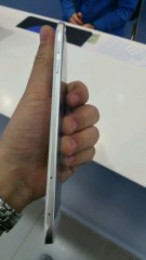 Самый тонкий смартфон от Samsung показался на живых фото