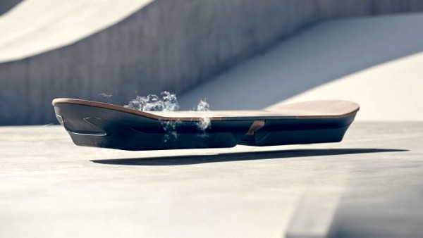 Lexus разработал летающий скейтборд
