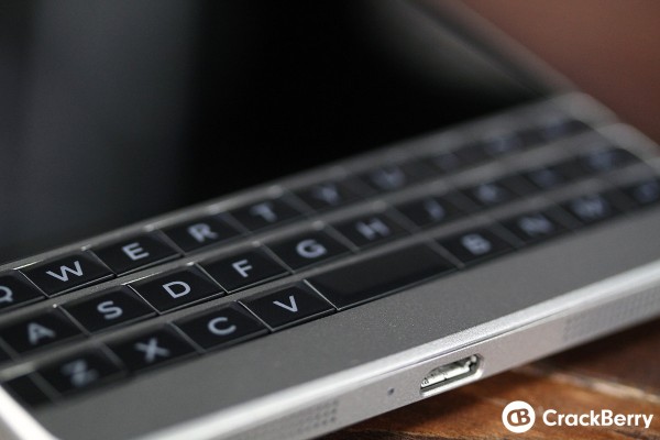 Представлен BlackBerry Passport Silver Edition: та же начинка, но в новой обертке