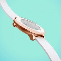 Нежданно-негаданно: Pebble анонсировала круглые умные часы Time Round