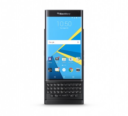 Опубликовано новое «живое» фото и анбоксинг BlackBerry Priv