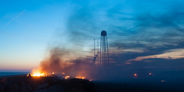 NASA опубликовало качественные фото неудачного запуска ракеты Antares