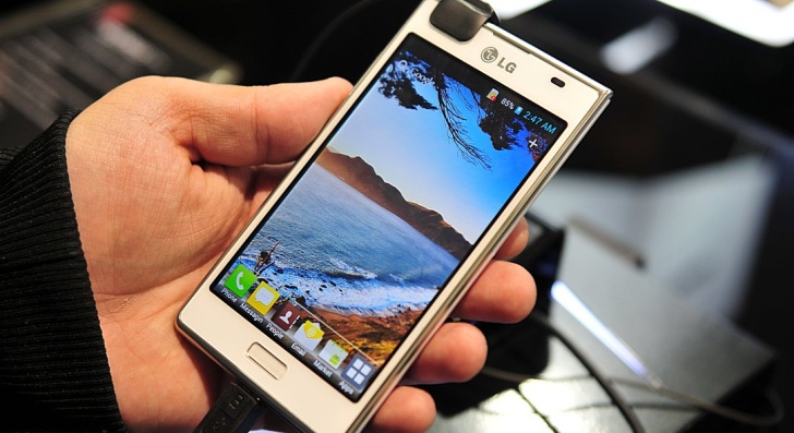 Впечатления от LG Optimus L7, показанного на MWC 2012