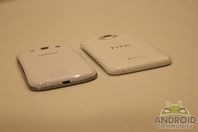 HTC One X и Samsung Galaxy S III