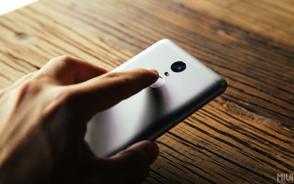 Xiaomi официально представила смартфон Redmi Note 3 и планшет Mi Pad 2