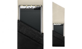 Vertu представила смартфон с деревянным покрытием