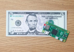 Мини-компьютер Raspberry Pi Zero стоит всего 5 $