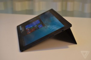 Lenovo анонсировала модульный планшет ThinkPad X1 Tablet