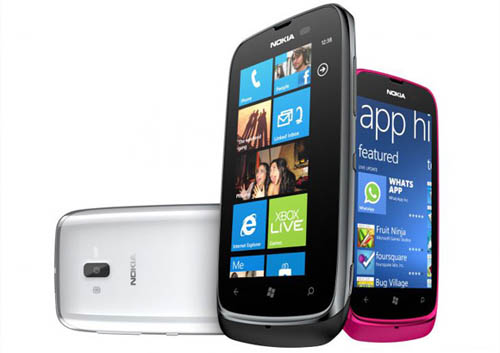 Nokia Lumia 610 и Skype