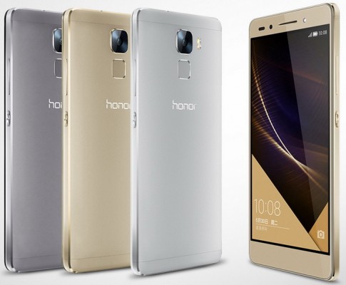 Золотистый смартфон Huawei Honor 7 Premium можно купить в России