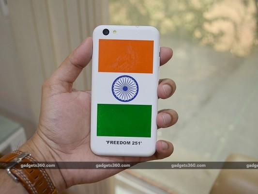 Что на самом деле представляет собой индийский смартфон за 300 рублей