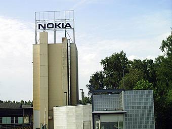 Nokia продолжит увольнять и сменит "верхи"