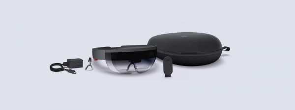 Продажи Microsoft HoloLens начинаются 30 марта, цена —  тыс.