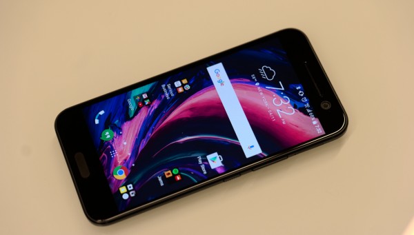 HTC 10 представлен официально: мощные характеристики и отличный дизайн