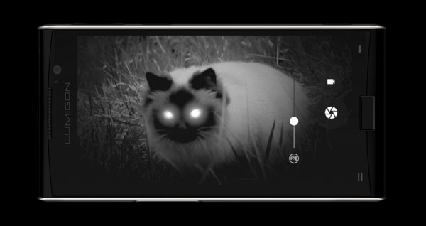 Lumigon T3 – первый смартфон с камерой ночного видения
