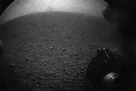 Вездеход NASA за 2.5 млрд. $ приземлился на Марс