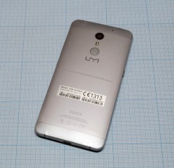 Обзор смартфона UMi Super