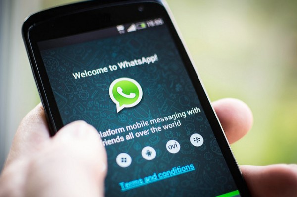 Эксперты: WhatsApp сохраняет удаленные логи чатов