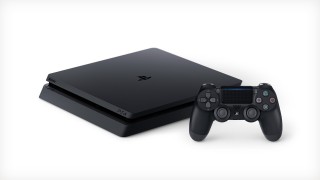 Sony представила мощную PS4 Pro и компактную PS4 Slim