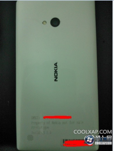 Новые фото Nokia Lumia 820 Arrow