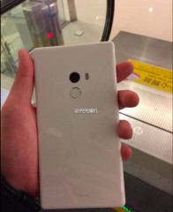 Xiaomi Mi MIX выйдет в белом цвете