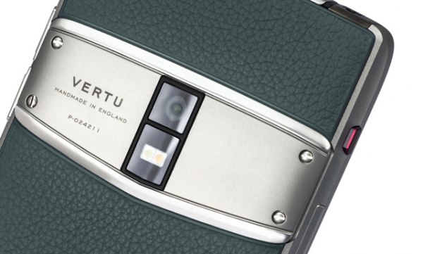 Vertu представила новый люксовый смартфон Constellation