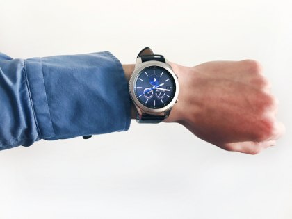 Обзор умных часов Samsung Gear S3 — Внешний вид и особенности. 12