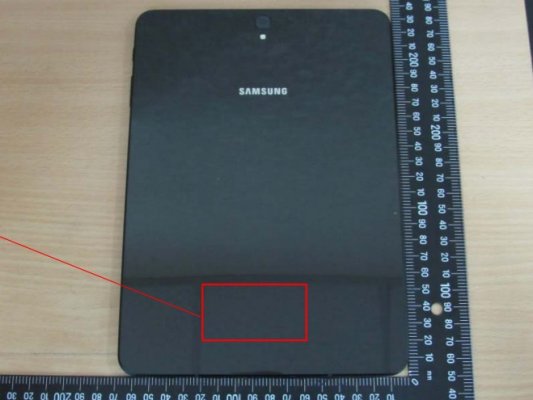 В сеть утекли инструкция и живые фото планшета Samsung Galaxy Tab S3