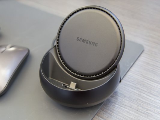 Samsung Galaxy S8: первый взгляд