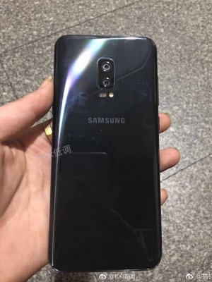 Фото прототипа Galaxy S8+ с двойной камерой слили в сеть