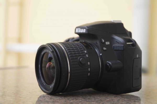 Обзор зеркальной камеры Nikon D3400 — Внешний вид. 1