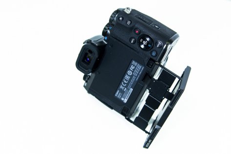 Обзор Canon EOS M5 Kit — Внешний вид . 12