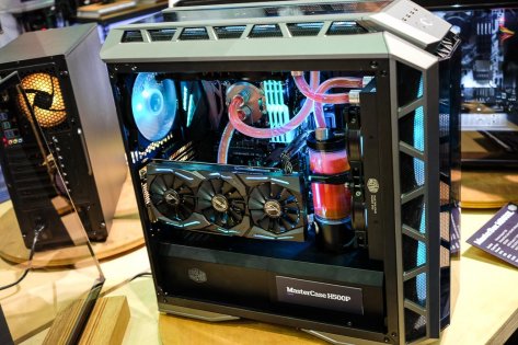 Computex 2017: смотрим на новинки Cooler Master и Gigabyte