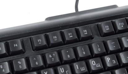 Обзор игровой клавиатуры SteelSeries Apex M800 — Внешний вид. 4