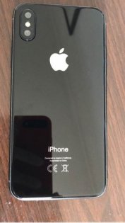 Финальный дизайн iPhone 8 запечатлели на фото